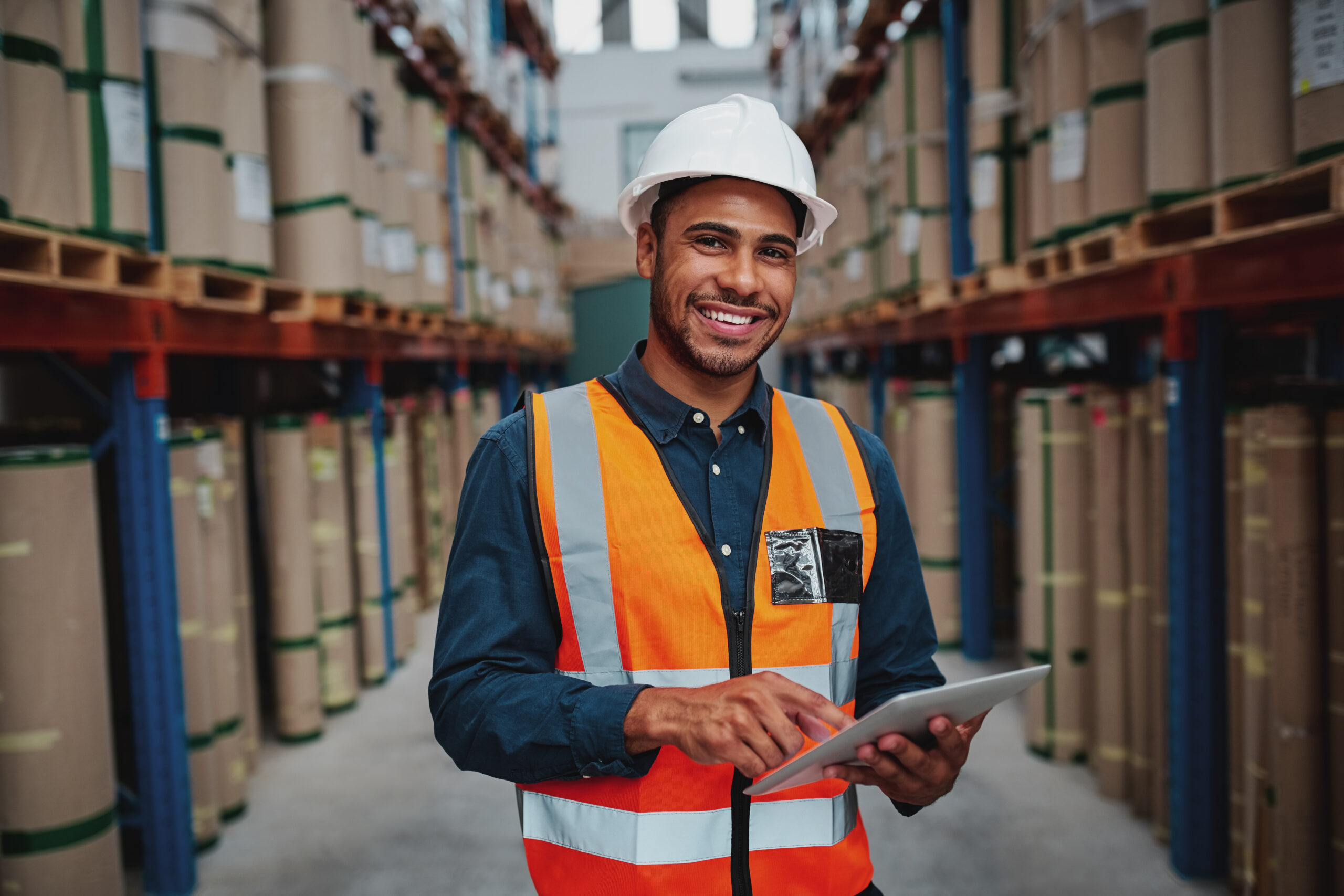 Juggl Connect logistics employee using tablet